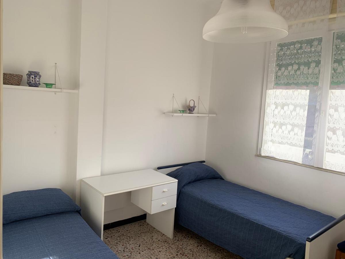 Casa Bianca 6 - Confortevole In Centro A 모네글리아 외부 사진